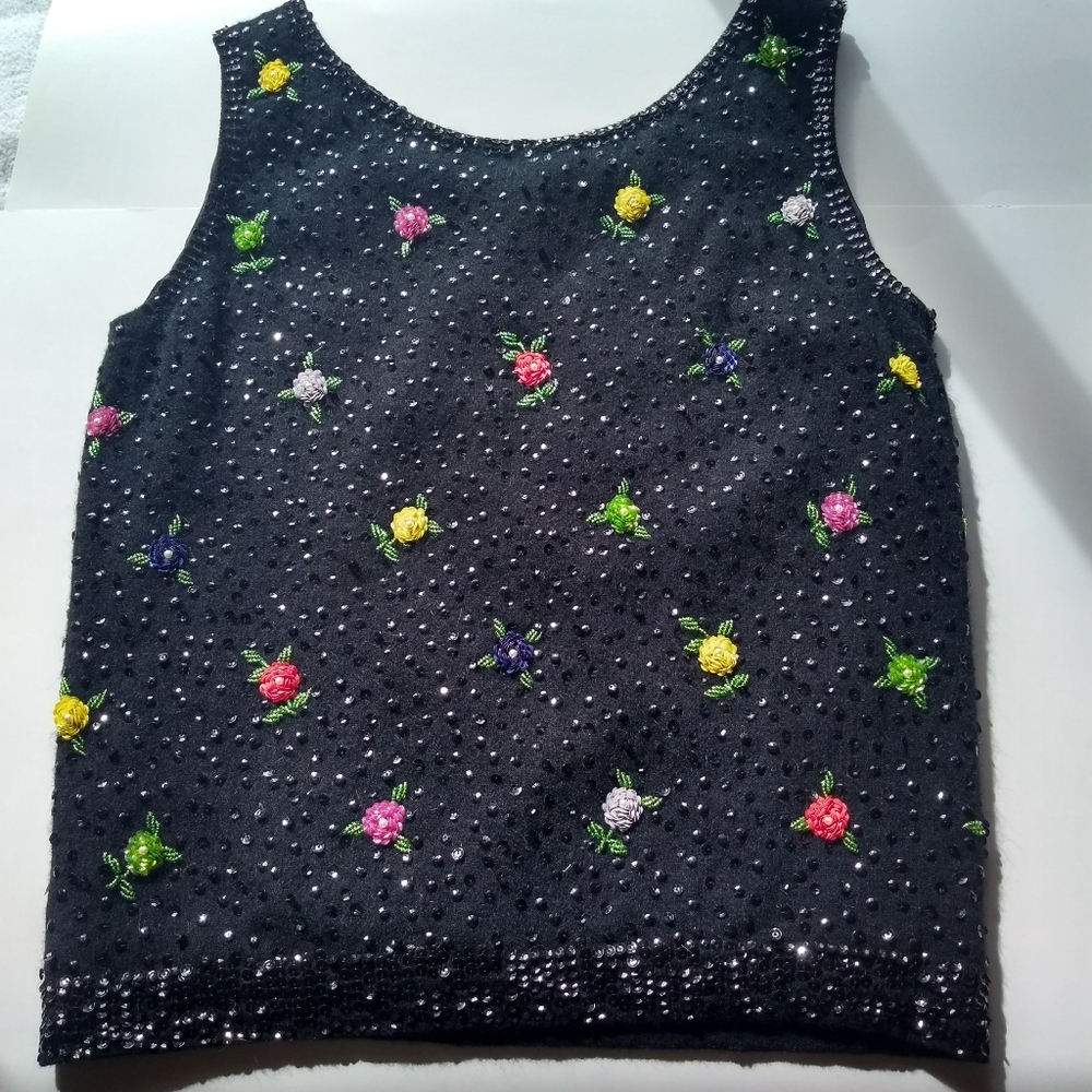 Beautiful vintage sequin and beaded top